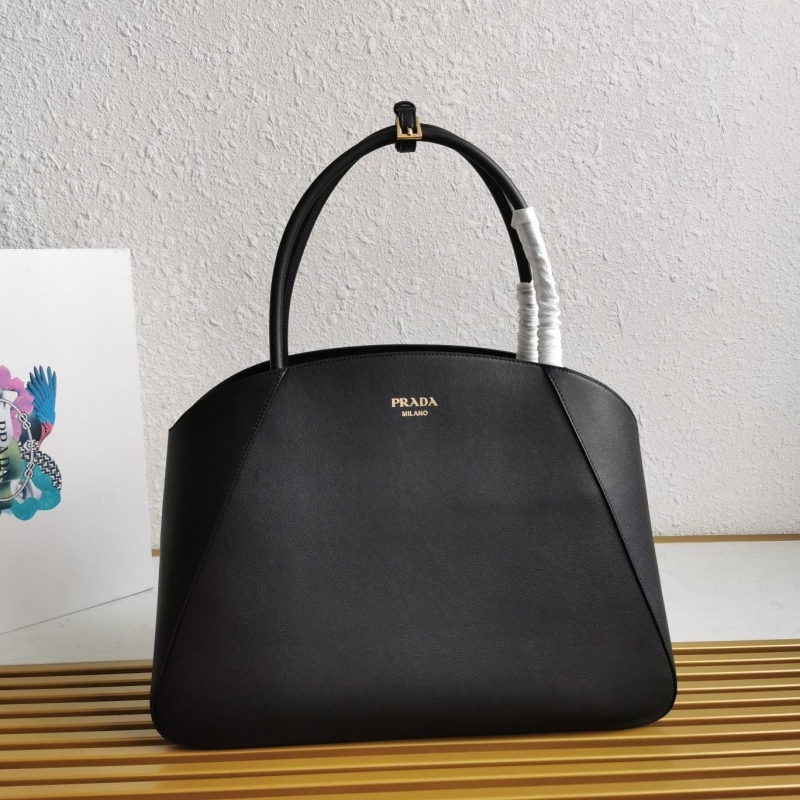 Pra*a top handle bags